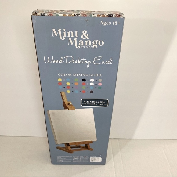 🔵 MINT & Mango Studios Wood Desktop Easel - Picture 2 of 5